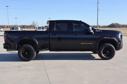 2024 GMC Sierra 2500 AT4X