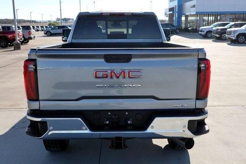2026 GMC Sierra 3500 SLT