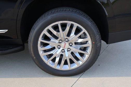 Onyx Black 2026 GMC Yukon Elevation