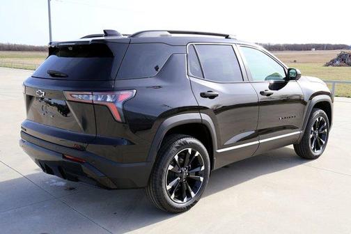 Mosaic Black Metallic 2026 Chevrolet Equinox RS