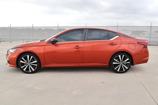 2021 Nissan Altima 2.5 SR
