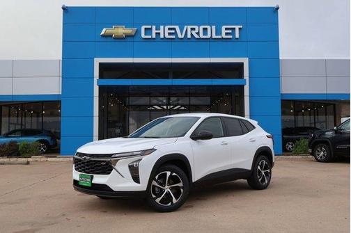 Summit White 2026 Chevrolet Trax 1RS