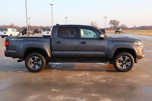 2019 Toyota Tacoma TRD Sport