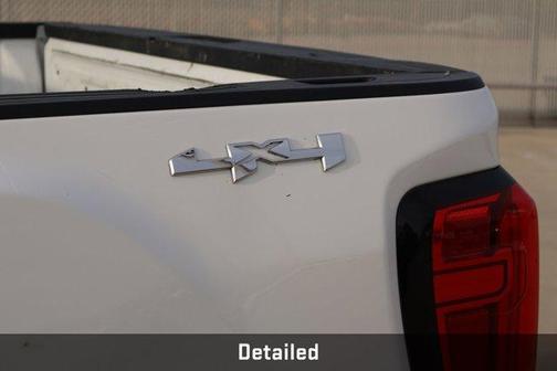 Summit White 2022 GMC Sierra 2500 Pro