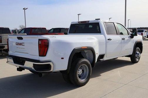 2026 GMC Sierra 3500 Pro