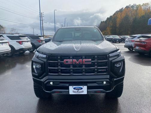 2024 GMC Canyon AT4X