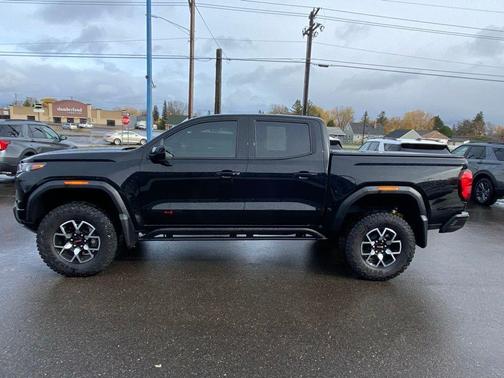 2024 GMC Canyon AT4X