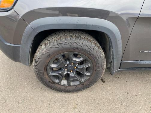 2020 Jeep Cherokee Trailhawk