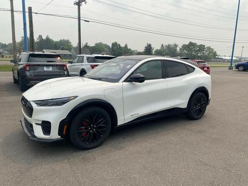 2025 Ford Mustang Mach-E Premium