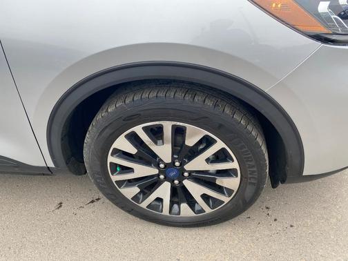 2020 Ford Escape SE Sport Hybrid