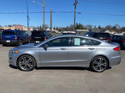 2020 Ford Fusion Titanium