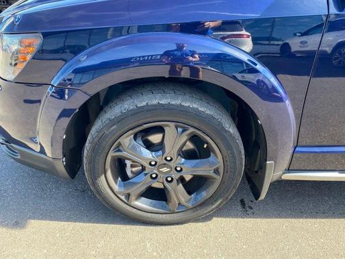 2019 Dodge Journey Crossroad