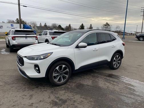 2023 Ford Escape Platinum