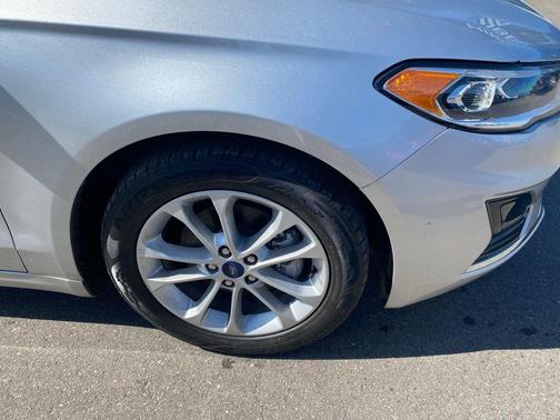 2019 Ford Fusion Hybrid SEL