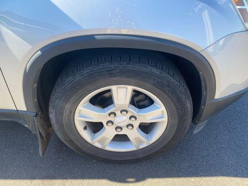 2009 GMC Acadia SLE-1
