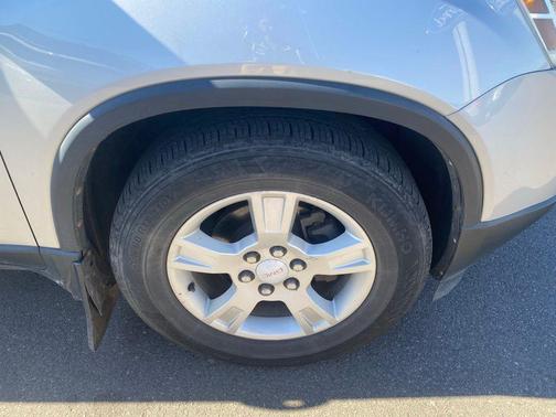 2009 GMC Acadia SLE-1