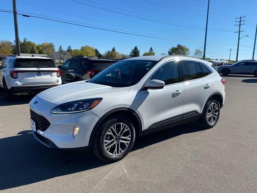2020 Ford Escape SEL