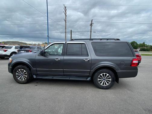 2017 Ford Expedition EL XLT