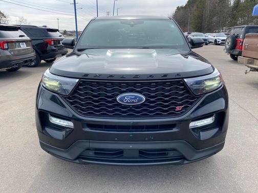 Agate Black Metallic 2021 Ford Explorer ST