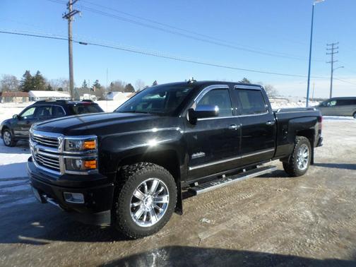 Photo 1 of 14 of 2015 Chevrolet Silverado 1500 High Country