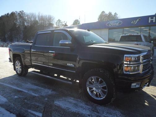 Photo 2 of 14 of 2015 Chevrolet Silverado 1500 High Country