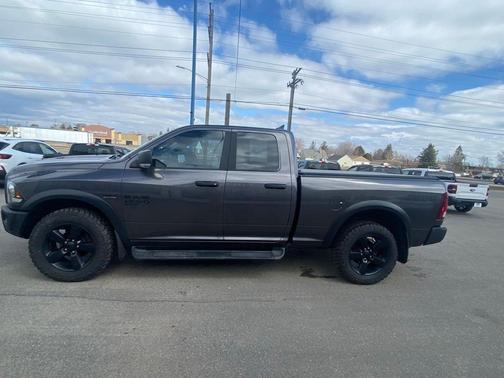 2020 RAM 1500 Classic SLT