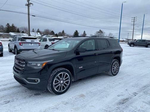 2017 GMC Acadia SLT-1
