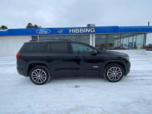 2017 GMC Acadia SLT-1