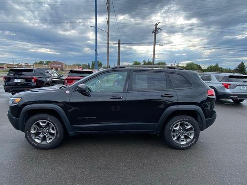 2019 Jeep Cherokee Trailhawk