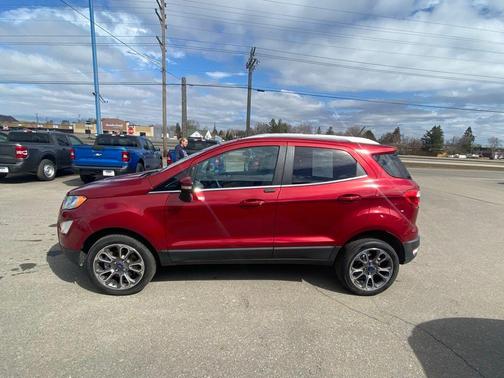 Ruby Red Metallic 2020 Ford EcoSport Titanium