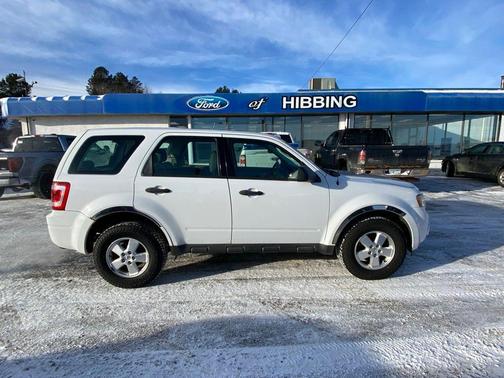 2010 Ford Escape XLS