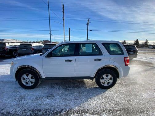 2010 Ford Escape XLS