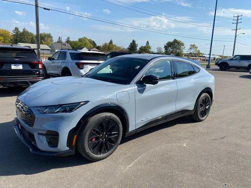 2025 Ford Mustang Mach-E Premium
