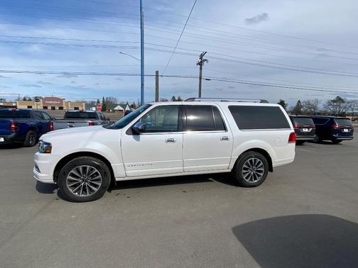 2016 Lincoln Navigator L Select