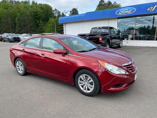 2011 Hyundai SONATA GLS