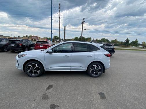 2025 Ford Escape ST-Line Elite
