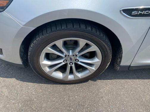 2014 Ford Taurus SHO