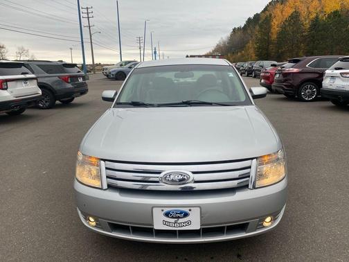 2009 Ford Taurus SE