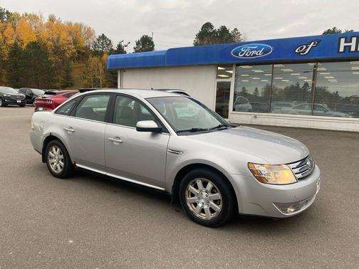 2009 Ford Taurus SE