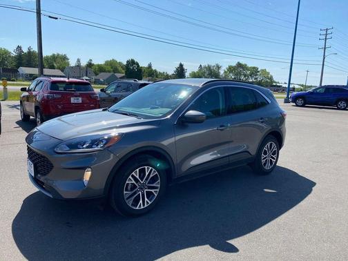 2021 Ford Escape SEL