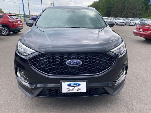 2022 Ford Edge ST Line