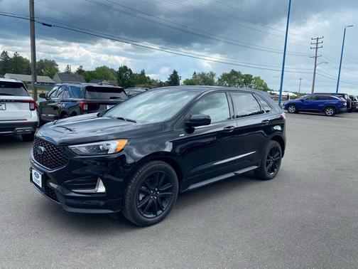 2022 Ford Edge ST Line