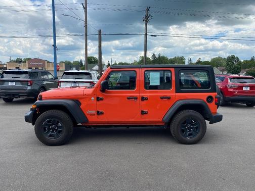2018 Jeep Wrangler Unlimited Sport