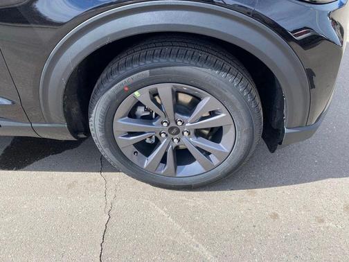 Agate Black Metallic 2026 Ford Explorer Active