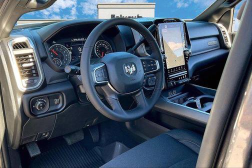 2026 RAM 2500 Big Horn Crew Cab 4x4 6'4' Box