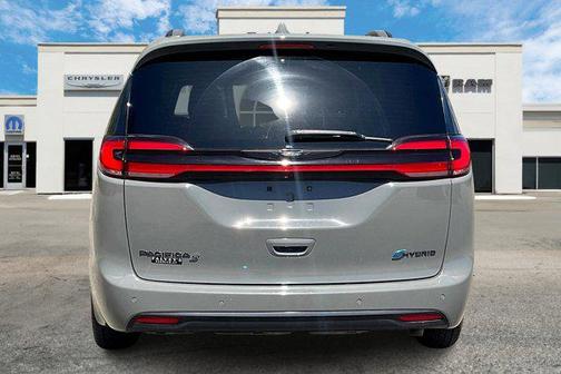 2021 Chrysler Pacifica Hybrid Limited