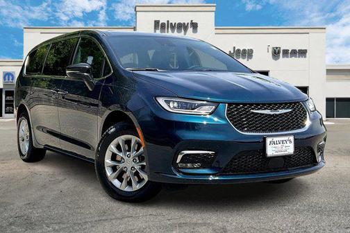 2025 Chrysler Pacifica L
