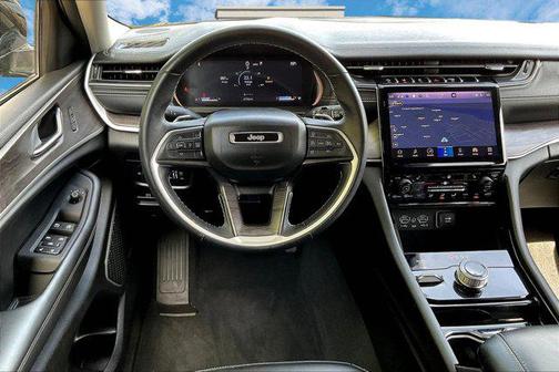 2022 Jeep Grand Cherokee Limited X