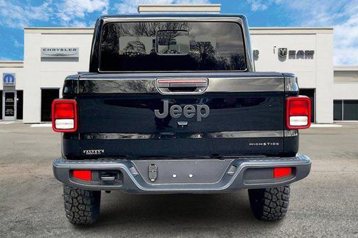 2025 Jeep Gladiator High Tide