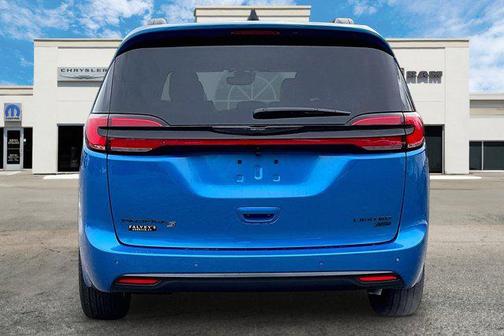 2026 Chrysler Pacifica Limited